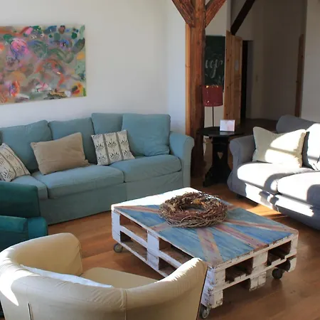 Hof Am Wege 펜션 보사우